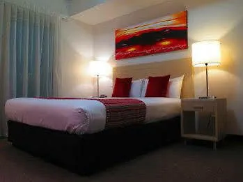 Jephson Hotel & Apartments Toowong 4*,  Australia